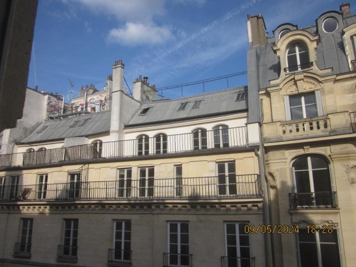 Bed And Breakfast Paris Centre Exterior foto